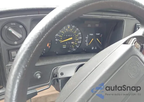 1991 Saab 900 S z USA, uszkodzony, nr VIN YS3AK35E4M7000528